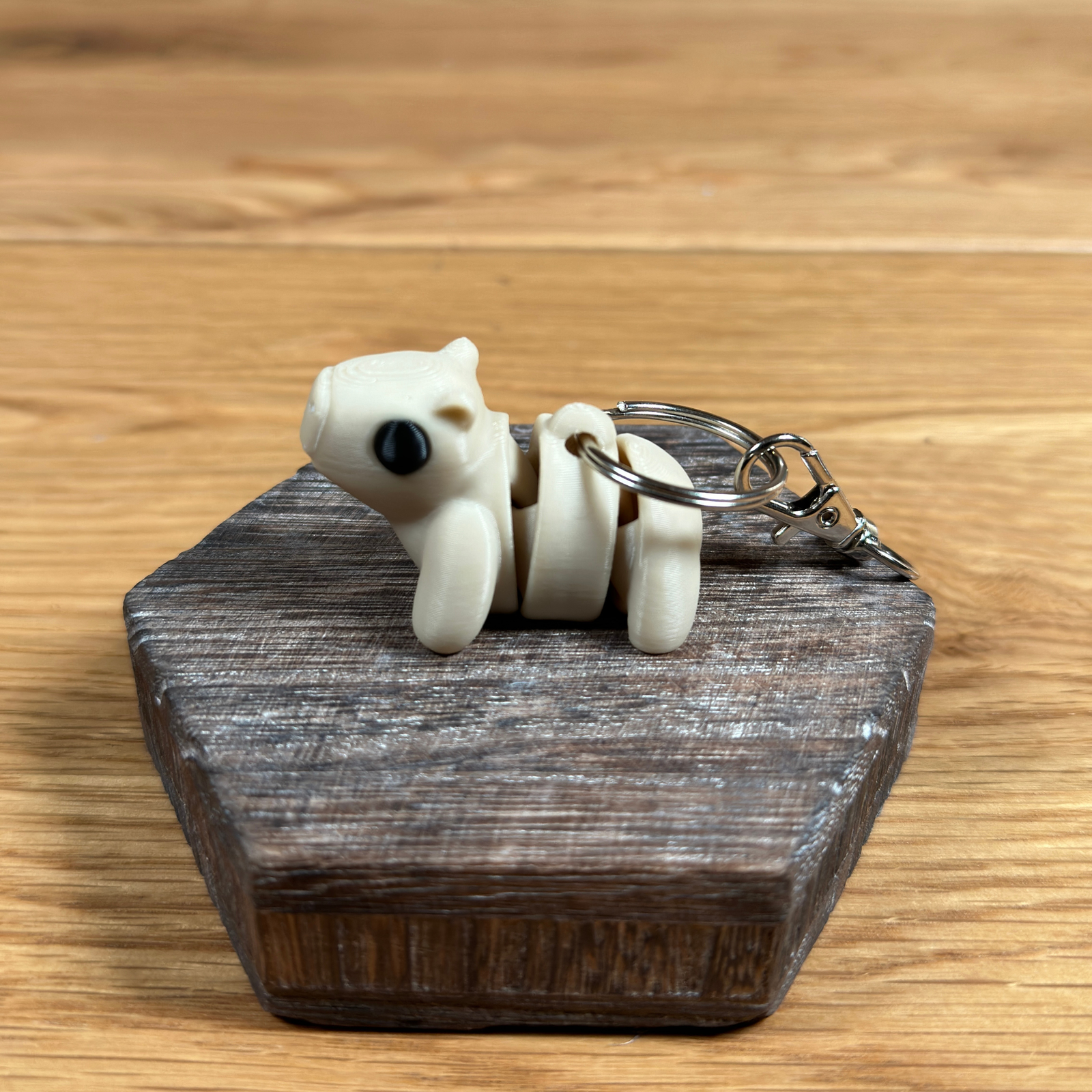 3D Capybara Schlüsselanhänger – Niedliches Design in Beige mit schwarzen Augen - Alinova