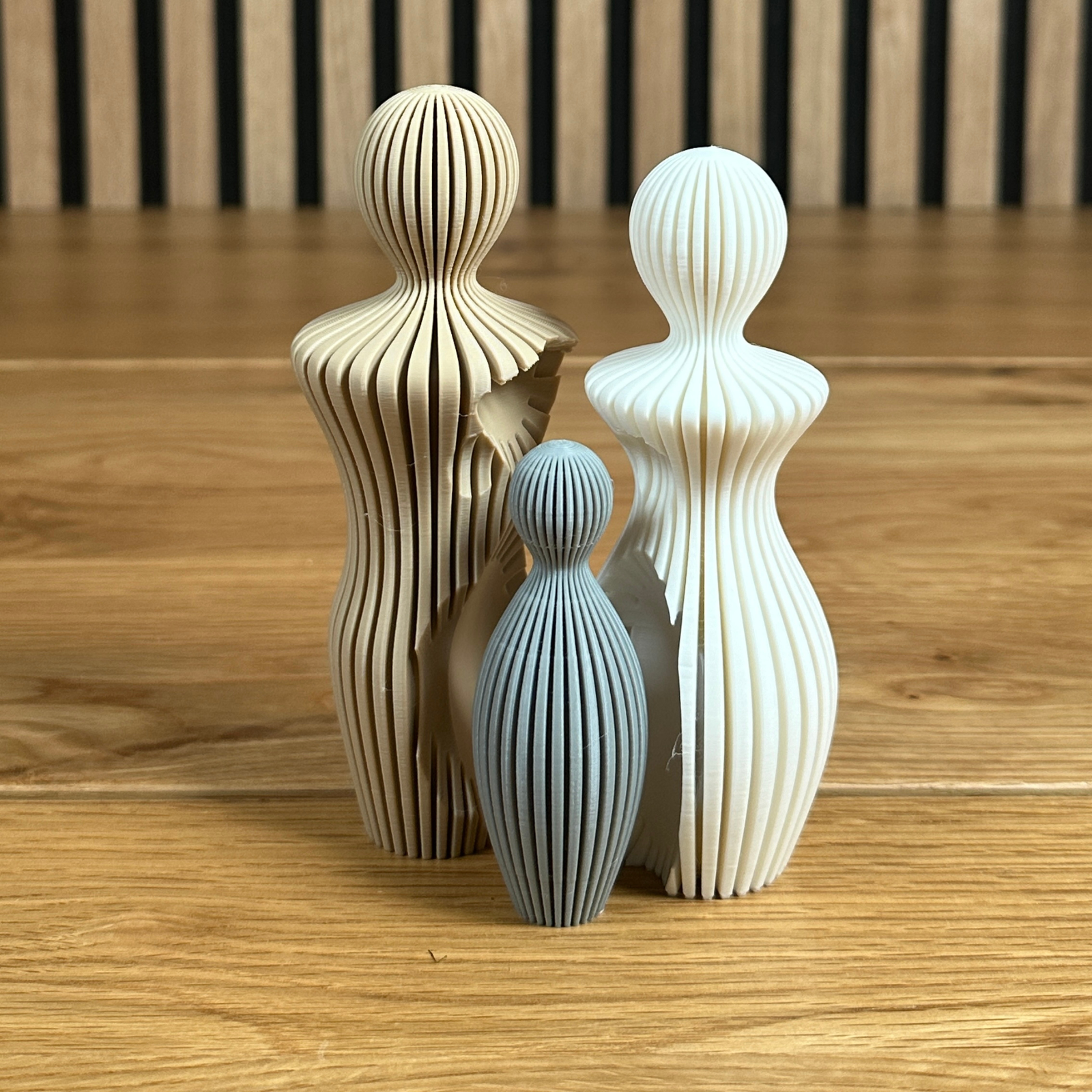 3D Familienstatue – Ein Symbol für Liebe und Zusammenhalt (Einzelkind, 2 Kinder, 3 Kinder) - Alinova
