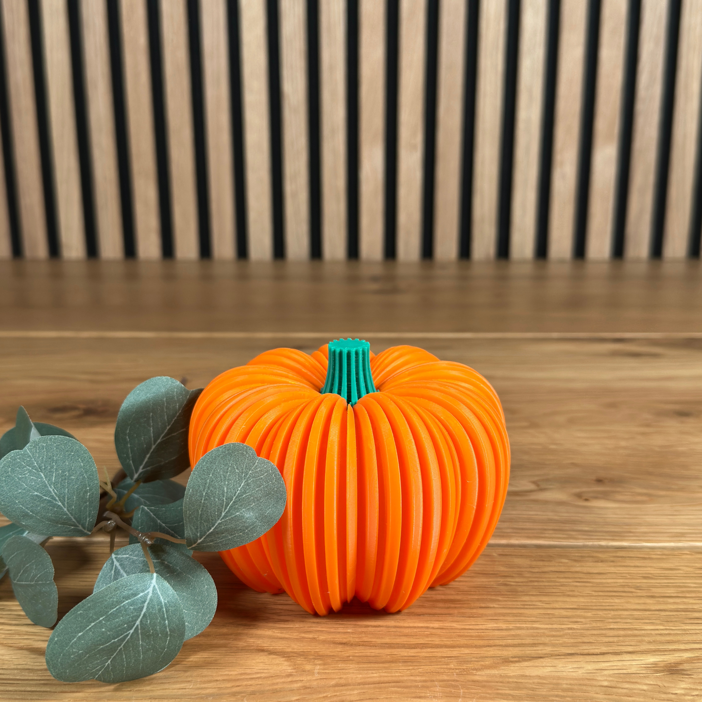 3D Moderne Kürbis-Dekoration – Beleuchtbar mit LED-Licht für Herbst und Halloween - Alinova