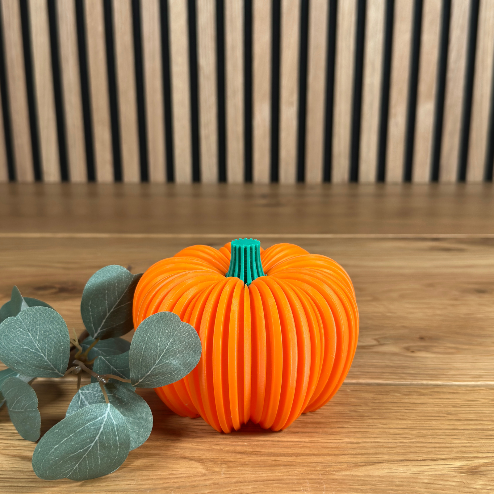 3D Moderne Kürbis-Dekoration – Beleuchtbar mit LED-Licht für Herbst und Halloween - Alinova