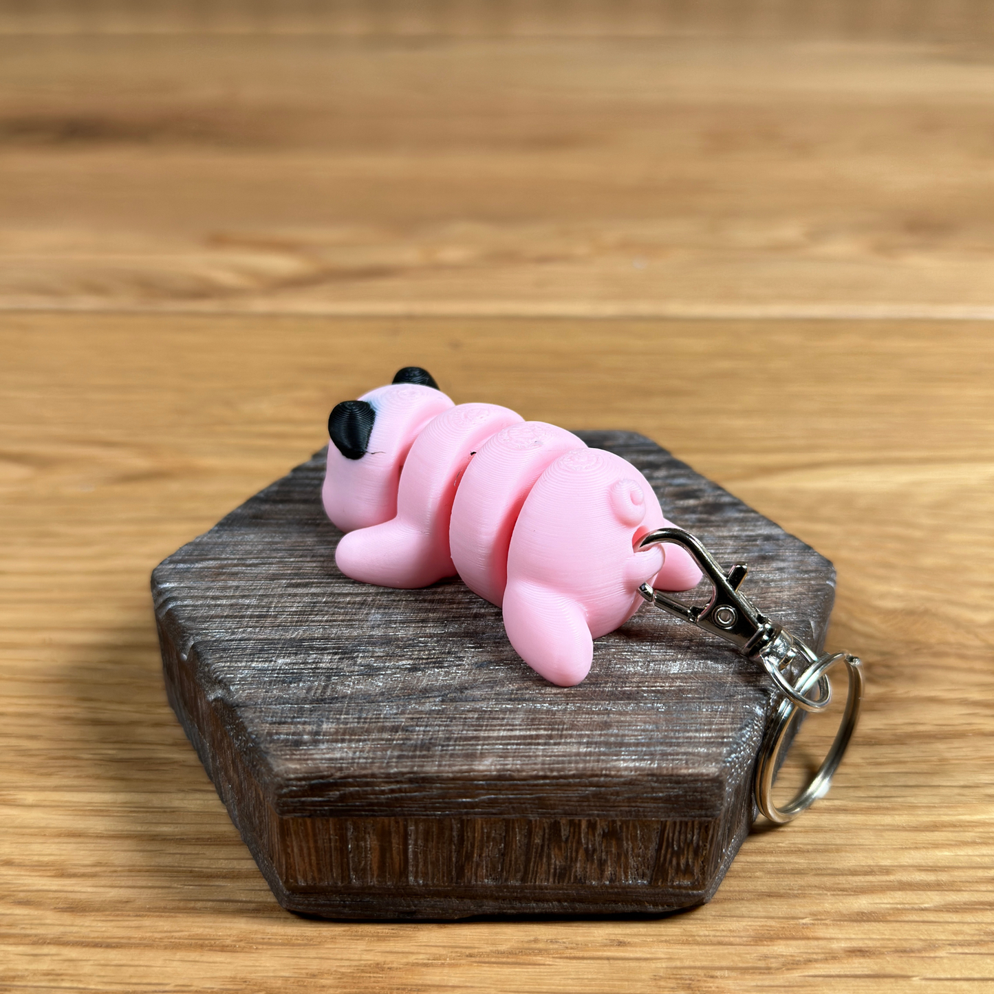 3D Schwein Schlüsselanhänger – Charmantes Design in Rosa und Schwarz - Alinova